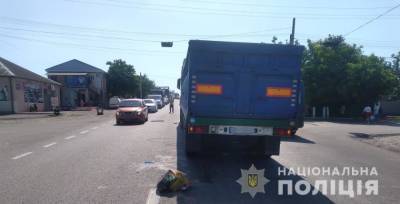 Под Одессой грузовик переехал пожилую женщину - odessa-life.od.ua - Украина - Одесса - Одесская обл.