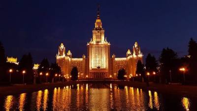 Профессор МГУ удил ножом сына за замечание - piter.tv - Москва