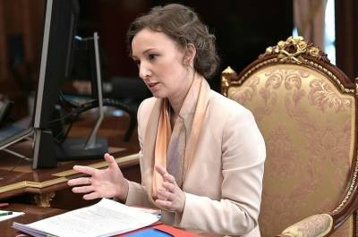 Анна Кузнецова - Василий Орлов - Кузнецова: 190 тыс. детей-сирот нуждаются в жилье в России - pnp.ru - Россия - Амурская обл. - Благовещенск