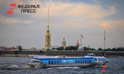 Екатерина Лазарева - Скончался один из пассажиров катера, опрокинувшегося в Санкт-Петербурге - fedpress.ru - Россия - Санкт-Петербург