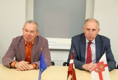Лембергс требует у суда Латвии, чтобы ему разрешили пользоваться в тюрьме интернетом - eadaily.com - Латвия