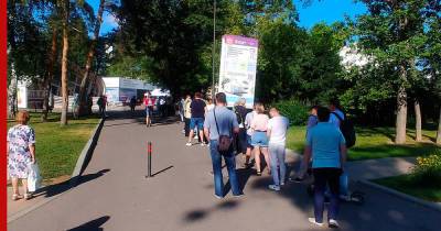 Не успевшим привиться "КовиВаком" москвичам предложили решение проблемы - profile.ru - Москва