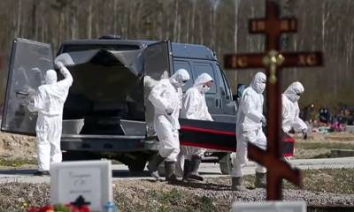 «Хороним киселёк»: жара и ковид убивают десятки москвичей в час, а в моргах закончились холодильники - bloknot.ru - Москва - Россия - Санкт-Петербург - Московская обл.