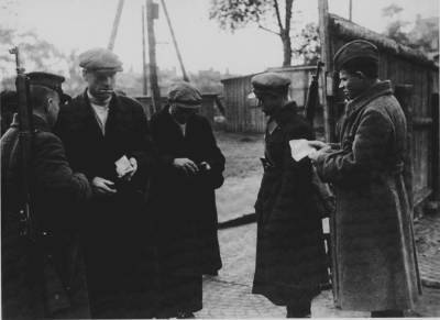 Комендантский час в Ленинграде: как наказывали жителей за его нарушение - russian7.ru - Санкт-Петербург - Германия