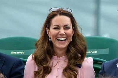 Кейт Миддлтон - Kate Middleton - Кейт Миддлтон посетила финал Уимблдона вместе с отцом: новые фото - skuke.net - Англия - Бельгия - county Prince William - Новости