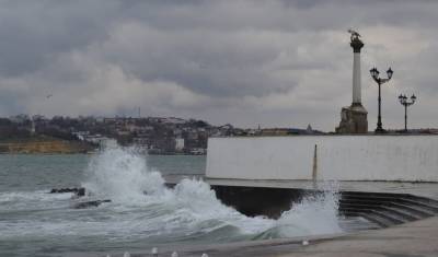 Крымчан предупредили о надвигающихся ливнях и граде - newizv.ru - Крым