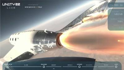 Ричард Брэнсон - Ричард Брэнсон совершил полет в космос на ракетоплане Virgin Galactic - golos-ameriki.ru - штат Нью-Мексико