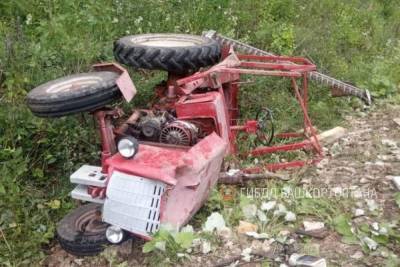 30-летний тракторист из Башкирии едва не погиб, съехав в кювет - ufa.mk.ru - Башкирия - район Караидельский