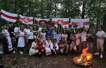 Вирджиния - Белорусы США отметили Купалье под бело-красно-белыми флагами - charter97.org - США - Белоруссия - Нью-Йорк - шт.Пенсильвания - шт.Северная Каролина