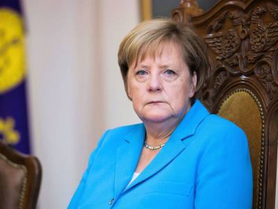 Ангела Меркель - Джулиан Ассанж - Габриэль Зигмар - Около 120 общественных деятелей призвали Меркель посодействовать освобождению Ассанжа - trend.az - США - Австралия - Германия