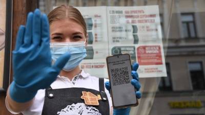 Какие ограничения начали действовать в регионах РФ из-за коронавируса с 12 июля? - 5-tv.ru - Москва - Россия - Ростовская обл. - Волгоградская обл.