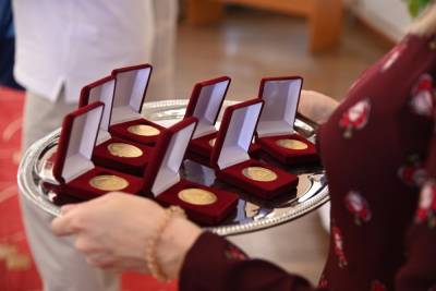 Иван Носков - 108 выпускников школ Дзержинска получили золотую медаль - vgoroden.ru - Дзержинск