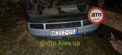 Под Киевом перевернулась легковушка, в которой было 12 человек, есть жертвы (фото, видео) - sharij.net - Киев - Киевская обл. - район Бориспольский - район Львовский