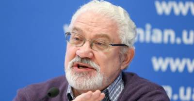 Владимир Зеленский - Виктор Янукович - Виктор Шишкин: Сцепившись с Тупицким и Касмининым, Зеленский помог России - dsnews.ua - Россия - Украина - Конституция - Снбо