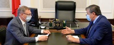 Александр Бурков - В Омской области сгоревшую деревню Каракуль восстановят к началу осени - runews24.ru - Омская обл.