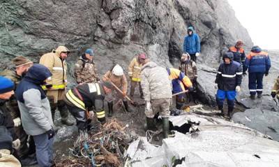 На Камчатке обнаружили более 300 фрагментов тел погибших при крушении Ан-26 - nakanune.ru - Петропавловск-Камчатский - Палана