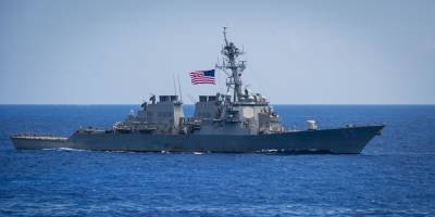 Китай обвинил США в нарушении границ военным кораблем - ruposters.ru - Китай - США