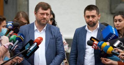 Давид Арахамия - Си Цзиньпин - Александр Корниенко - Борислав Береза - "Дают пример всему миру": Лидеры "слуг" расхвалили Коммунистическую партию Китая на местном ТВ - dsnews.ua - Россия - Китай - Украина
