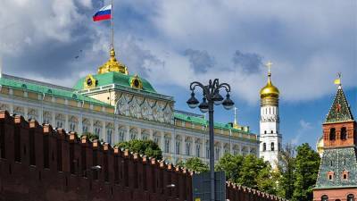 Дмитрий Песков - В Кремле прокомментировали продление санкций ЕС против России - iz.ru - Москва - Россия - Израиль - Париж - Берлин - Брюссель