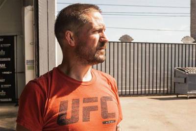 Дастин Порье - Дэйна Уайт - Тренер Макгрегора похвалил ирландца за бой с Порье - lenta.ru - Ирландия