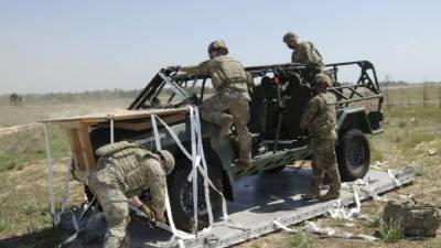 В США провели испытания внедорожника ISV по возможностям десантирования - anna-news.info - США - шт.Северная Каролина