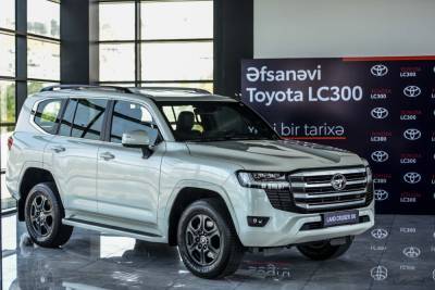 Toyota представила в Азербайджане новый модельный ряд Land Cruiser 300 (ФОТО) - trend.az - Азербайджан