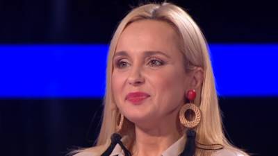 Лилия Ребрик - Оттопырила "булочки" и засветила декольте: Лилия Ребрик в эффектном купальнике обворожила стройной фигуркой - ukrainianwall.com - Украина
