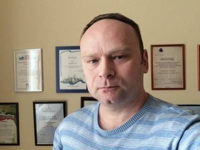 Владимир Путин - Федор Крашенинников - Преследуемый силовиками политолог Крашенинников покинул Россию - rosbalt.ru - Москва - Россия - Екатеринбург - Литва - Уральск