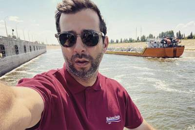Владимир Познер - Иван Ургант - Ургант и Познер побывали в Волгограде на съемках фильма о России - lenta.ru - Россия - Волгоград - Сталинград