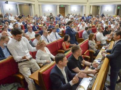 Политическим партиям в Украине доверяют менее 20% граждан – опрос - gordonua.com - Украина