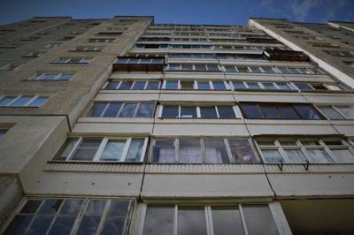 В Донецке с девятого этажа жилого дома упал трехлетний мальчик - real-vin.com - Украина - ДНР - Донецк - Донецкая обл.