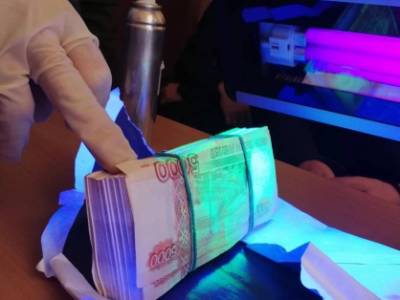 В Новочеркасске полицейских обвиняют во взяточничестве и злоупотреблением должностными полномочиями - dontr.ru - Ростовская обл. - Новочеркасск