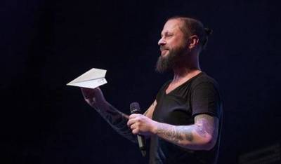 Лидер группы «Пилот» госпитализирован после операции на сердце - vm.ru