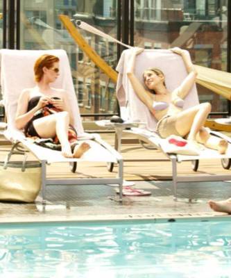 В поисках прохлады: 5 открытых бассейнов в Москве, которые помогут пережить жару - skuke.net - Москва - Нью-Йорк - Нью-Йорк