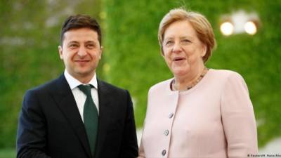 Владимир Зеленский - Ангела Меркель - Меркель: Украина останется транзитером газа даже при запуске «Северного потока-2» - enovosty.com - Украина - Германия - Берлин