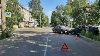 Две молодые пассажирки пострадали в ДТП на улице Благовещенской в Вологде - vologda-poisk.ru - Вологда