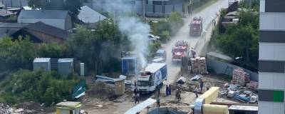 В понедельник в Новосибирске загорелись две машины - runews24.ru - Новосибирск
