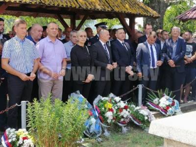 Боснийские сербы помянули жертв реального антисербского геноцида в... - politnavigator.net - Сербия
