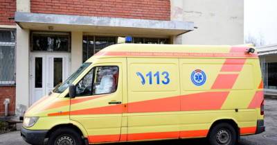 В понедельник в ДТП погиб один человек, 21 человек пострадал - rus.delfi.lv - Латвия