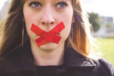 Делегация РФ: Украина и Прибалтика искореняют языки меньшинств репрессиями - sharij.net - Россия - Украина - Латвия - Женева