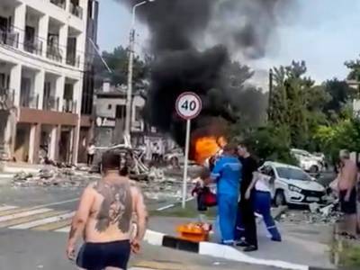 «Человек весь в огне!»: в гостинице Геленджика прогремел взрыв, есть погибшие и раненые - bloknot.ru - Краснодарский край - Геленджик