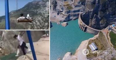 В Дагестане две девушки сорвались с качелей в каньон. Видео опасного аттракциона - obozrevatel.com - респ. Дагестан