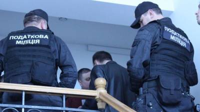 Вопрос налогового залога должен определять специальный орган, а не налоговая служба - юрист - politeka.net - Украина