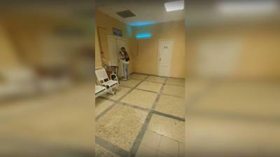 «Долбили в дверь». Приехавших по скорой воронежцев оставили без помощи - vestivrn.ru - Воронеж