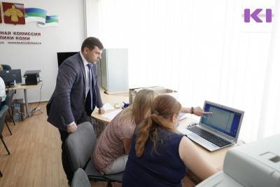 Олег Михайлов - Олег Михайлов подал документы на регистрацию кандидатом в Госдуму от КПРФ - komiinform.ru - Россия