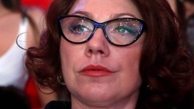 Роза Сябитова - Измазал кровью свадебный подарок: Сябитова рассказала о предательстве мужа - 5-tv.ru