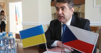 Владимир Путин - Facebook удалил пост украинского посла, раскритиковавшего Путина за "один народ" (ФОТО) - dsnews.ua - Украина - Посол