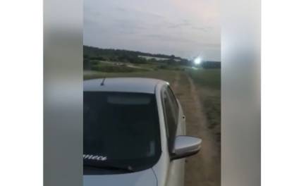 В России мотодельтаплан оставил без света 2 тысячи жителей, один из пилотов в коме после мощного удара током - unn.com.ua - Россия - Украина - Киев - Новгородская обл. - республика Карелия