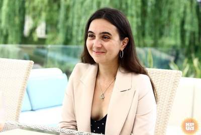 Владимир Зеленский - Юлия Мендель - Мендель будет продавать свою книгу не только в Украине, но и в России - kp.ua - Россия - Украина