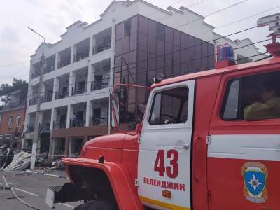 Опубликованы видео и фото с места взрыва отеля в Геленджике - bloknot.ru - Краснодарский край - Краснодар - Геленджик